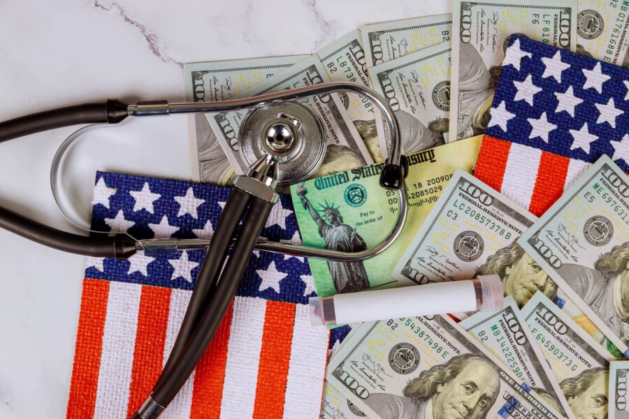 Opieka medyczna w USA dlaczego jest taka droga?