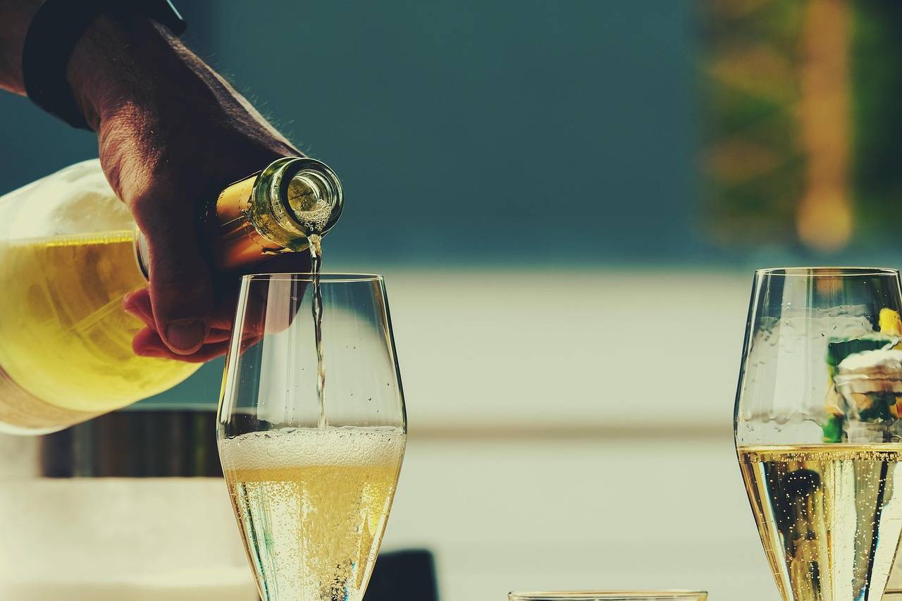 Leki po alkoholu jak z tym walczyć i uniknąć problemów zdrowotnych?